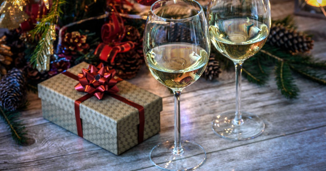 Sélection de cadeaux pour amateurs de vin - carte des vins, accessoires, verres