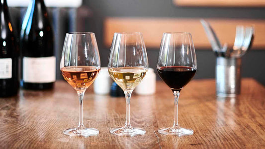 Comment déguster un vin - Guide du débutant 🍷