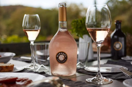 Brad Pitt et son vin : le Château Miraval